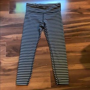 stripped gap leggings